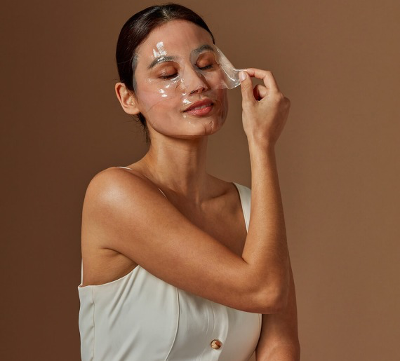 Gold Collagen hidrogelio veido kaukės (Pakuotėje 4 kaukės)