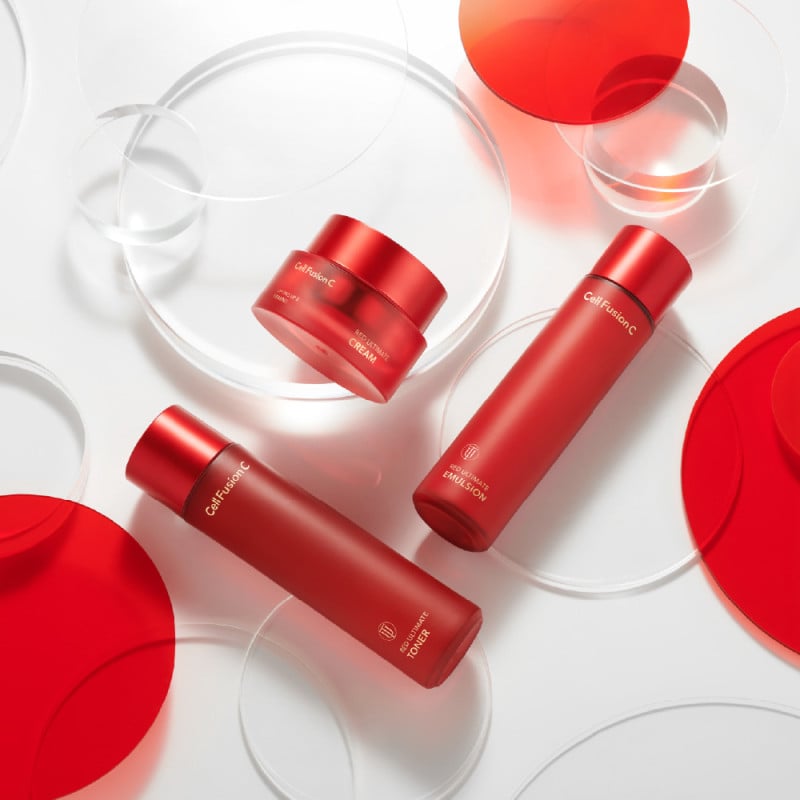 CELL FUSION C „Red Ultimate Set” dovanų rinkinys odos maitinimui ir stangrinimui