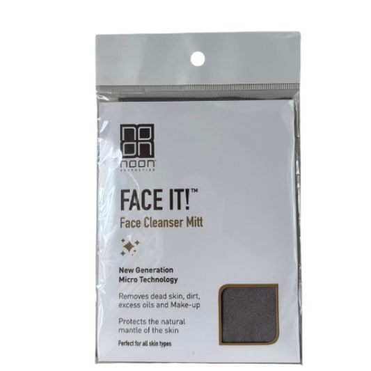 Reusable, ultra-soft microfiber glove for effective makeup and dirt removal, 1 pc.